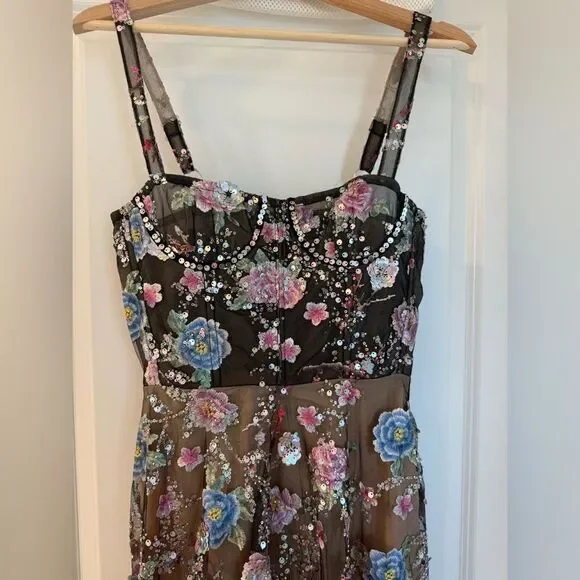 NWOT BRONX AND BANCO MIDNIGHT EMBROIDERED FLORAL GOWN - Picture 7 of 16